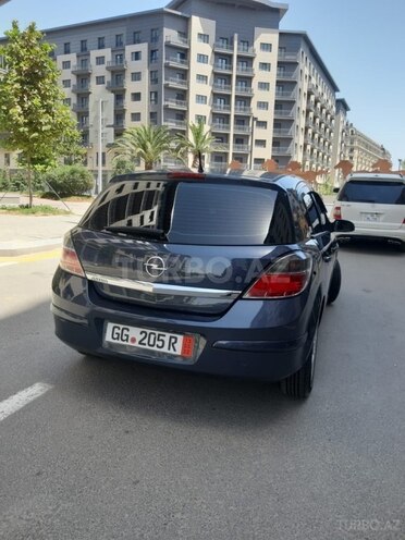 Opel Astra 2009, 168,000 km - 1.4 л - Bakı