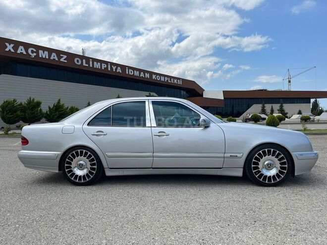 Mercedes E 240 2000, 297,000 km - 2.4 l - Xaçmaz