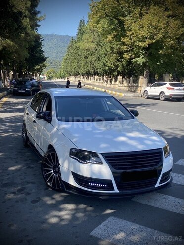 Volkswagen Passat 2005, 330,000 km - 2.0 l - Şəki