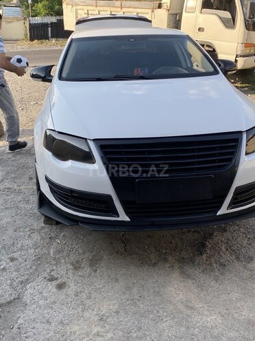 Volkswagen Passat 2005, 330,000 km - 2.0 l - Şəki