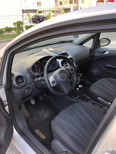 Opel Corsa 2009, 277,000 km - 1.2 л - Bakı