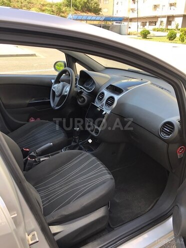 Opel Corsa 2009, 277,000 km - 1.2 л - Bakı