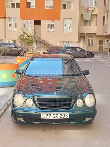 Mercedes E 220 2000, 350,000 km - 2.2 l - Bakı