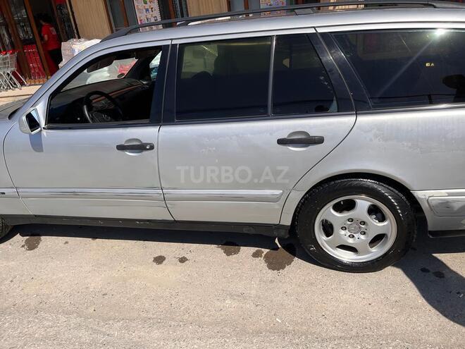 Mercedes E 240 1997, 215,455 km - 2.4 l - Quba