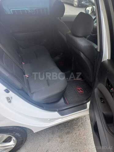 Hyundai i30 2009, 290,000 km - 1.6 л - Bakı
