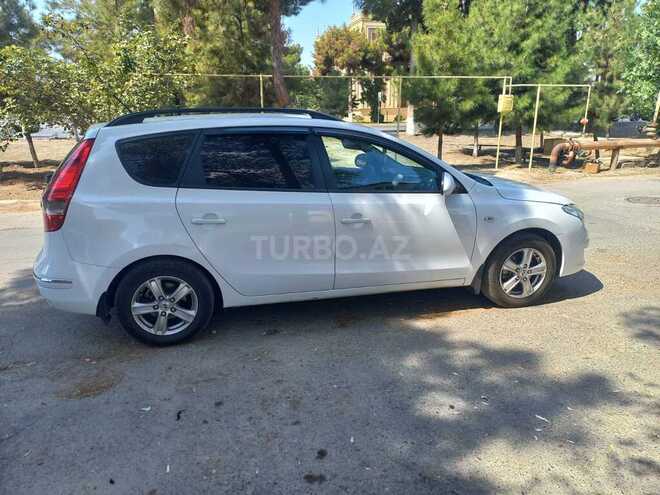Hyundai i30 2009, 290,000 km - 1.6 л - Bakı