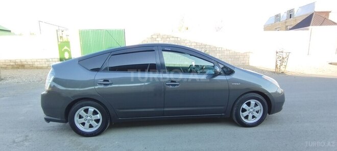 Toyota Prius 2008, 158,000 km - 1.5 l - Yevlax