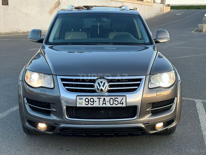 Volkswagen Touareg 2008, 262,600 km - 4.2 л - Bakı