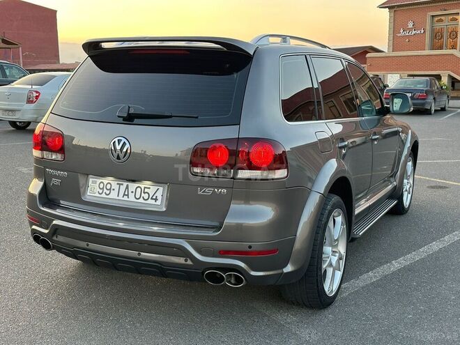 Volkswagen Touareg 2008, 262,600 km - 4.2 л - Bakı
