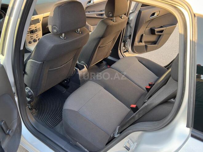 Opel Astra 2007, 205,000 km - 1.4 л - Bakı
