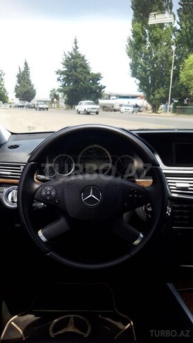 Mercedes E 220 2009, 290,000 km - 2.2 л - Bakı