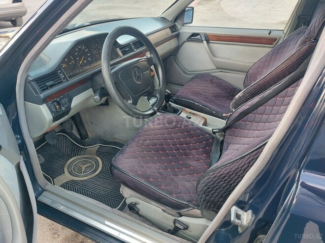 Mercedes E 200 1993, 450,000 km - 2.0 l - Bakı