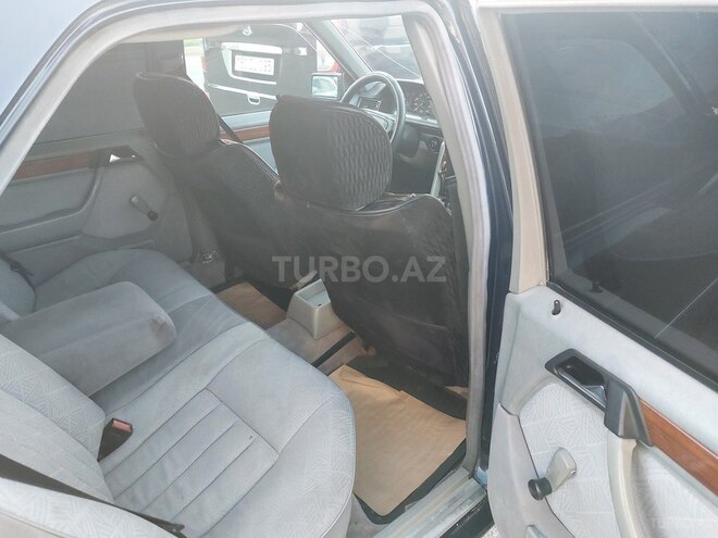 Mercedes E 200 1993, 450,000 km - 2.0 l - Bakı