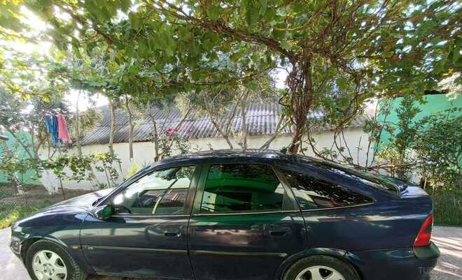 Opel Vectra 1996, 378,000 km - 2.0 l - Bakı