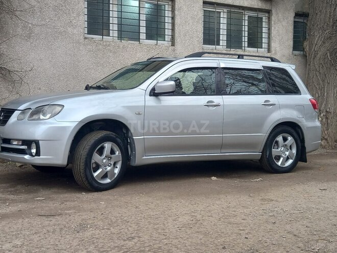 Mitsubishi Airtrek 2002, 390,253 km - 2.0 l - Bakı