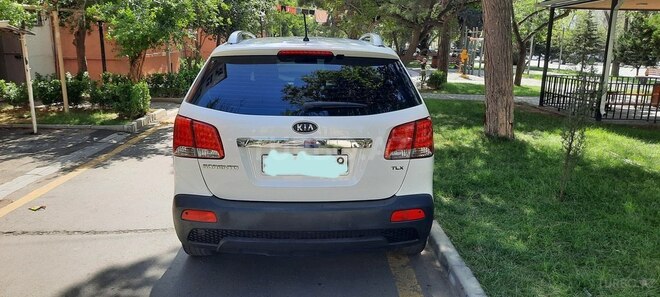 Kia Sorento 2011, 234,000 km - 2.0 l - Bakı