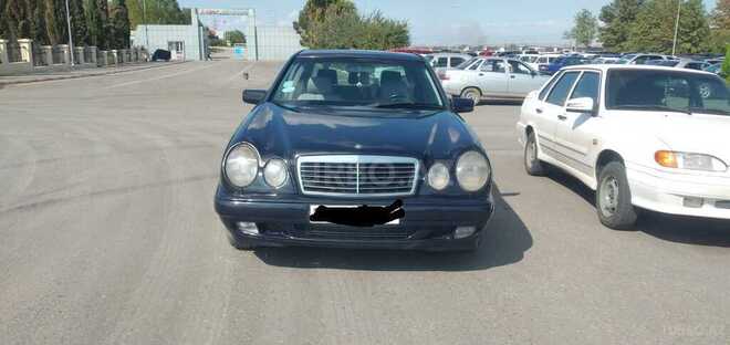 Mercedes E 200 1999, 500,000 km - 2.0 l - Gəncə