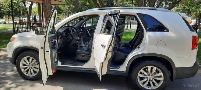 Kia Sorento 2011, 234,000 km - 2.0 l - Bakı