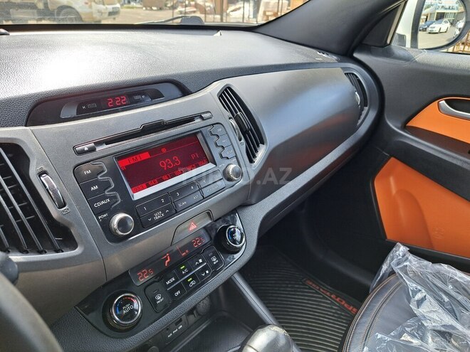 Kia Sportage 2011, 165,000 km - 2.0 l - Bakı