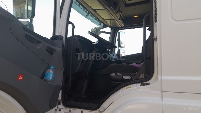 Mercedes Axor 1840 2010, 550,000 km - 12.0 l - Bakı