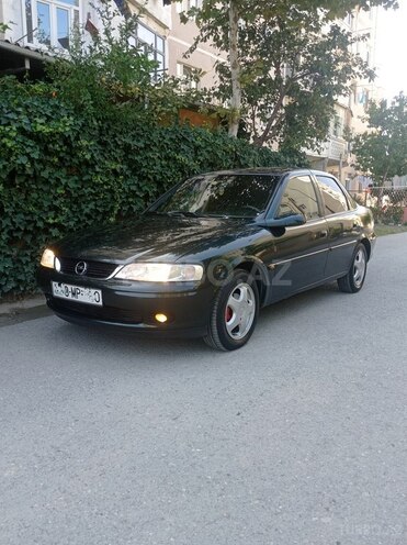 Opel Vectra 1999, 250,000 km - 1.8 l - Sumqayıt