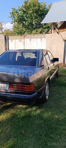 Mercedes 190 1992, 500,000 km - 2.0 l - Bakı