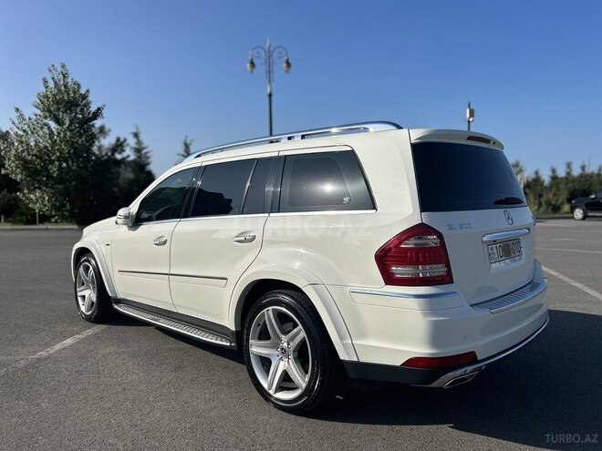 Mercedes GL 500 2011, 194,000 km - 5.5 l - Bakı