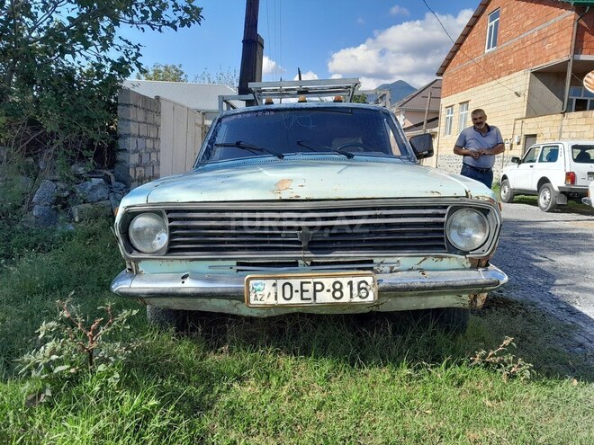 GAZ 24-10 1992, 10,000 km - 2.5 l - Qax