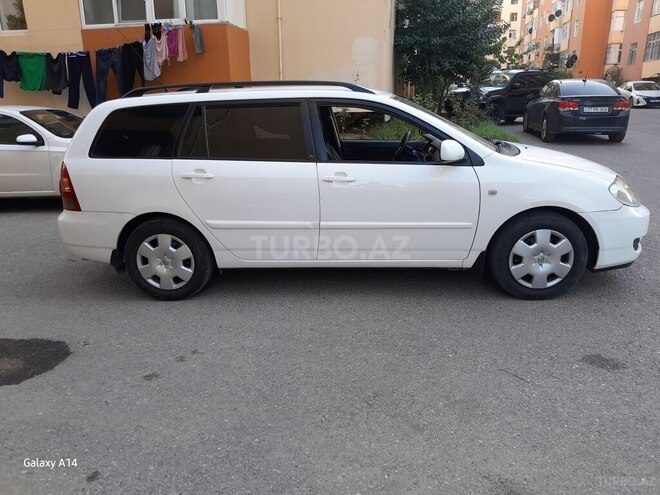 Toyota Corolla 2005, 280,000 km - 1.4 l - Bakı