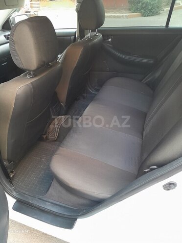 Toyota Corolla 2005, 280,000 km - 1.4 l - Bakı