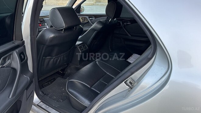 Mercedes E 320 2000, 440,000 km - 3.2 l - Bakı