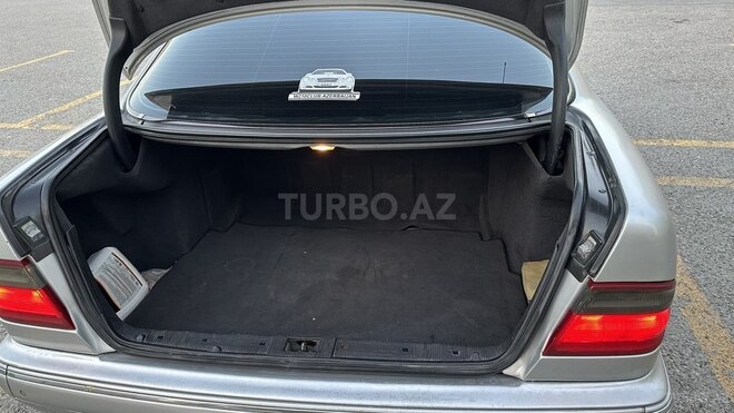 Mercedes E 320 2000, 440,000 km - 3.2 l - Bakı