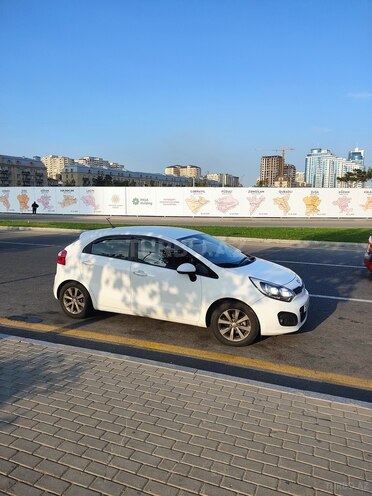 Kia Rio 2013, 217,000 km - 1.4 л - Bakı