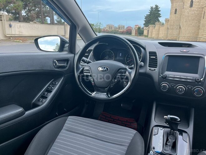 Kia Cerato 2017, 150,000 km - 2.0 l - Bakı