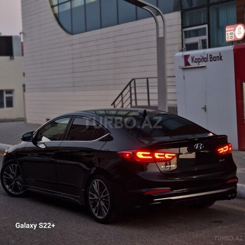 Hyundai Elantra 2018, 71,000 km - 1.6 л - Sabirabad