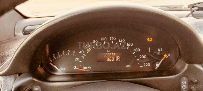 Mercedes Vaneo 2004, 268,000 km - 1.9 л - Sumqayıt