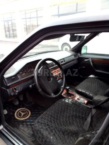 Mercedes E 230 1990, 900,000 km - 2.3 l - Xaçmaz