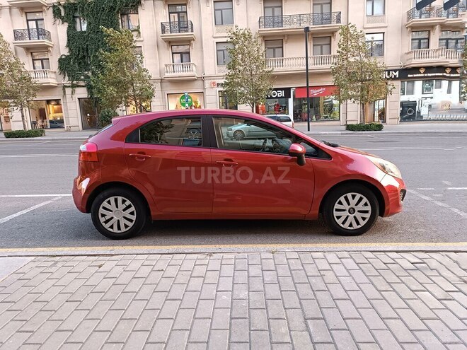 Kia Rio 2013, 150,000 km - 1.6 l - Bakı