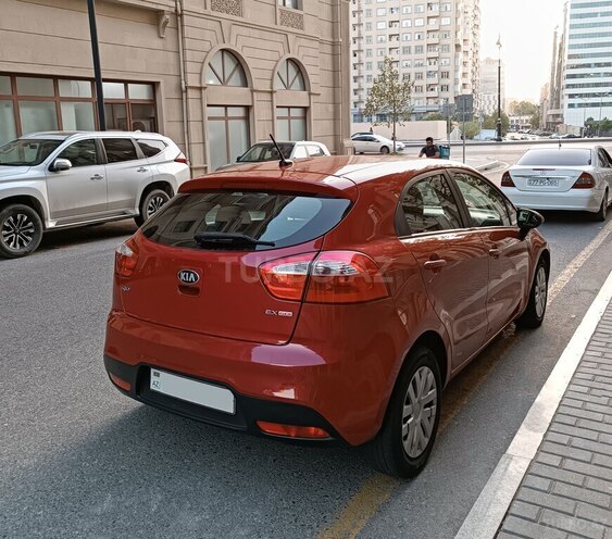 Kia Rio 2013, 150,000 km - 1.6 l - Bakı