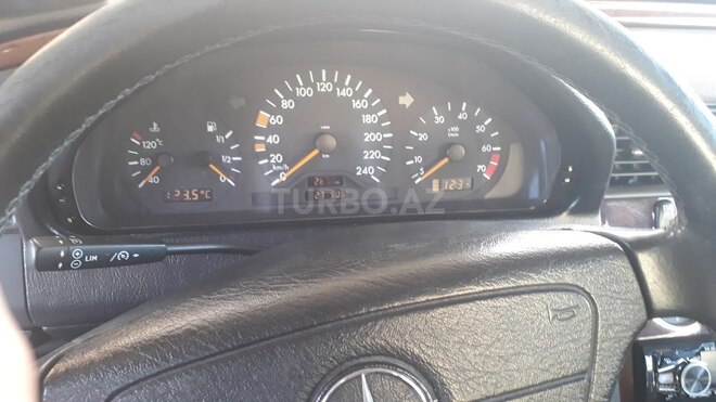 Mercedes C 200 2000, 271,000 km - 2.0 l - İmişli