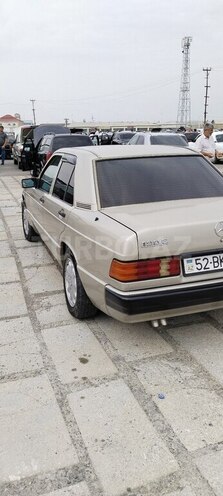 Mercedes 190 1992, 423,452 km - 2.3 л - Bakı