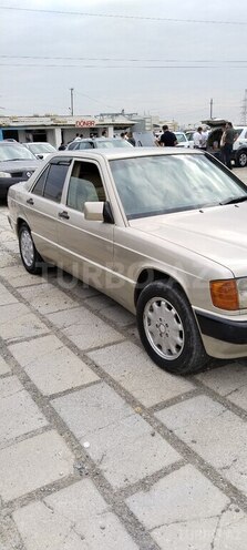 Mercedes 190 1992, 423,452 km - 2.3 л - Bakı