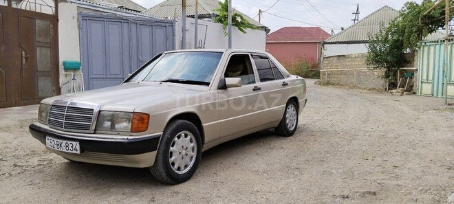 Mercedes 190 1992, 423,452 km - 2.3 л - Bakı