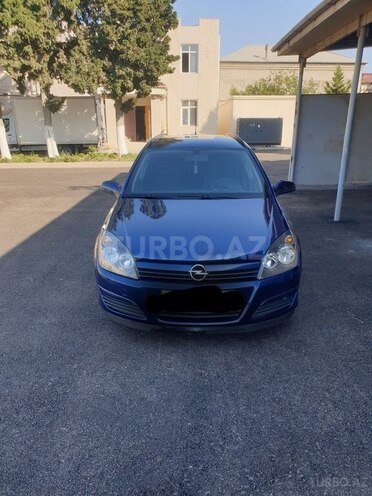 Opel Astra 2005, 182,000 km - 1.4 л - Bakı