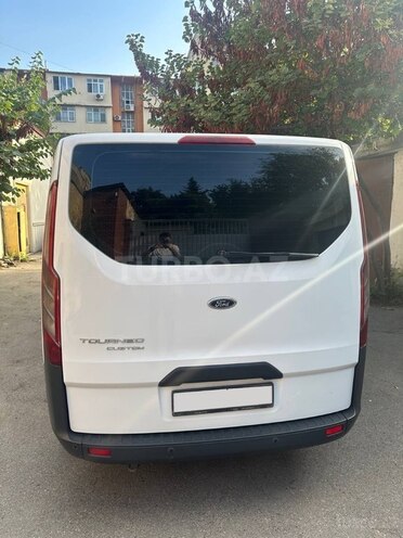 Ford Tourneo Custom 2013, 333,000 km - 2.2 l - Bakı