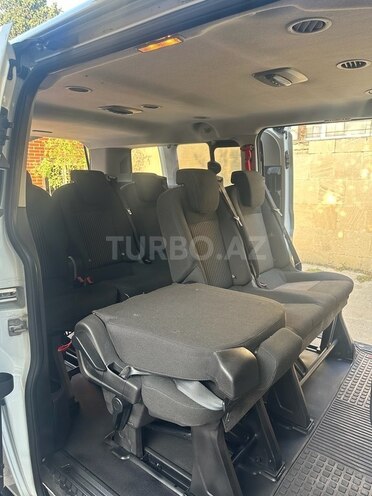 Ford Tourneo Custom 2013, 333,000 km - 2.2 l - Bakı
