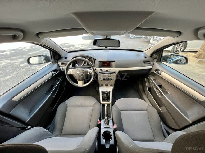 Opel Astra 2008, 250,000 km - 1.4 l - Bakı