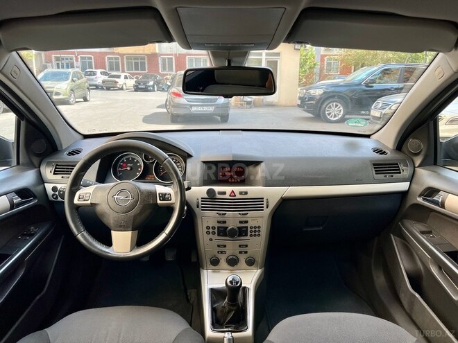 Opel Astra 2008, 250,000 km - 1.4 l - Bakı