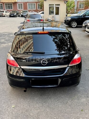 Opel Astra 2008, 250,000 km - 1.4 l - Bakı
