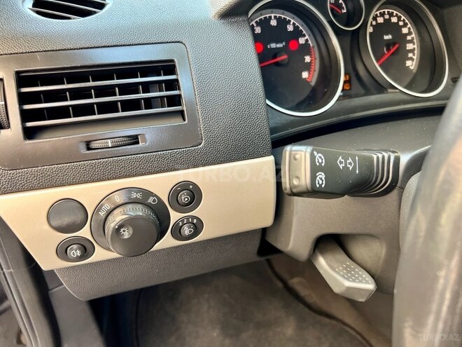 Opel Astra 2008, 250,000 km - 1.4 l - Bakı